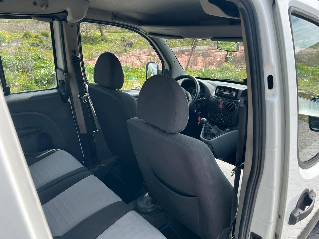 Fiat Doblo 1.3mljt O-C-C-A-S-I-O-N-E 2007