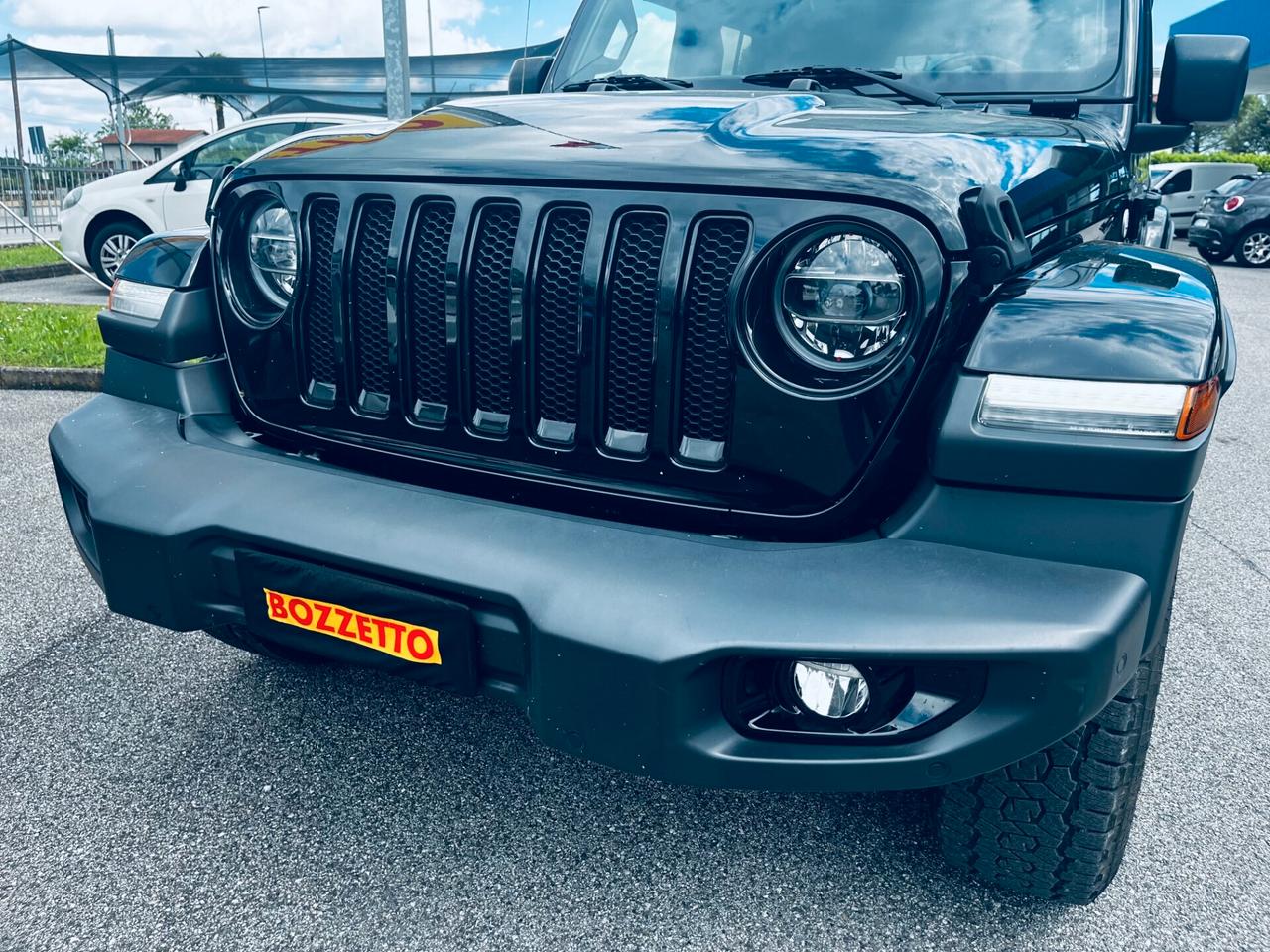 Jeep Wrangler Unlimited 2.2 Mjt II Sahara MOTORE NUOVO