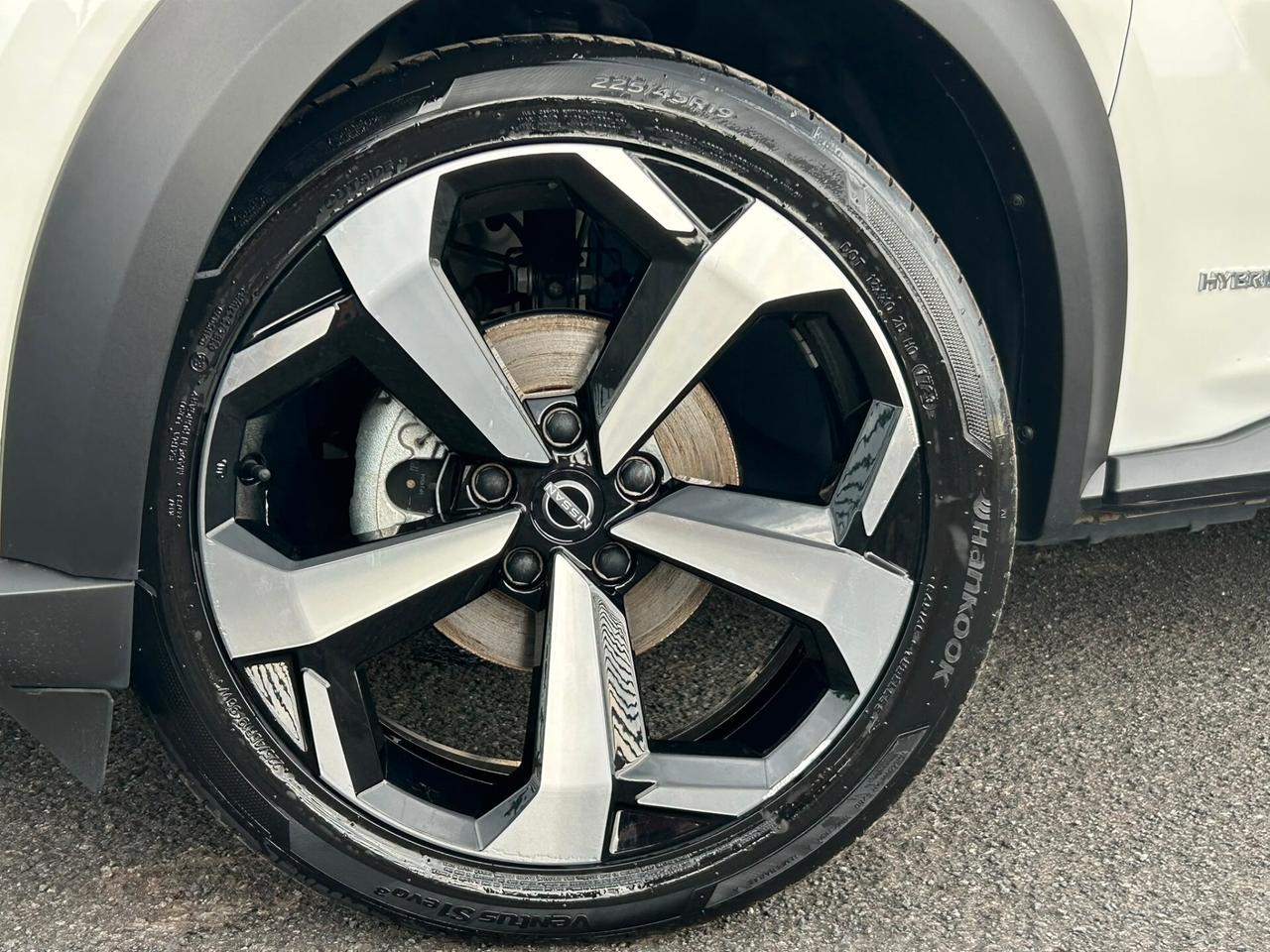 Nissan Juke 1.6 HEV TEKNA