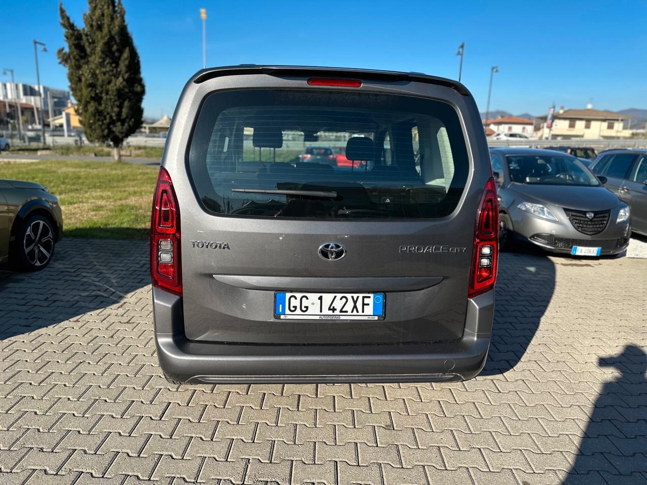 Toyota Proace Proace Verso 1.5D L1 D Lounge