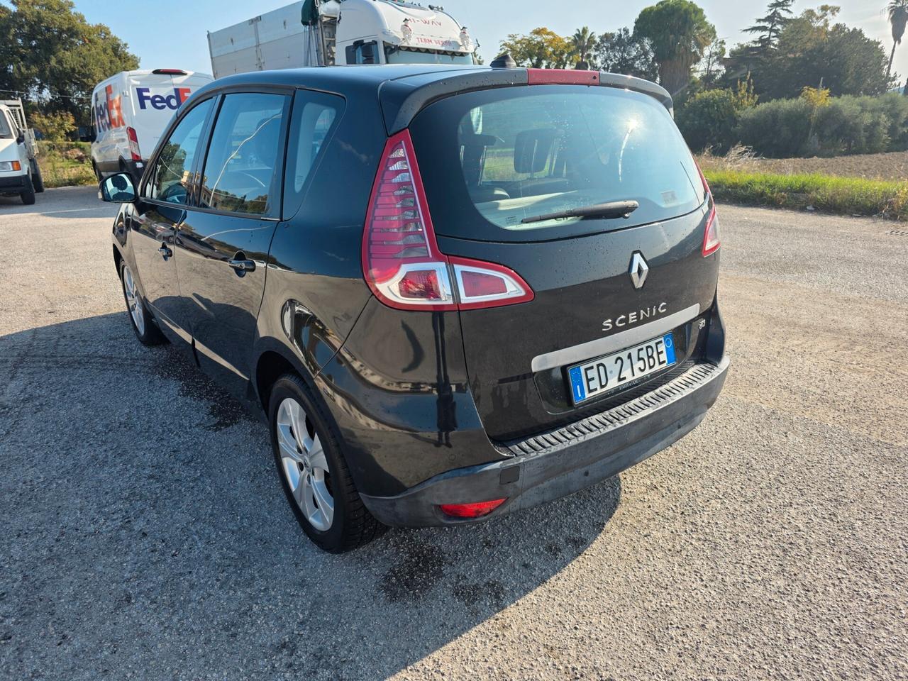 Renault Scenic Scénic X-Mod 1.5 dCi 110CV Luxe