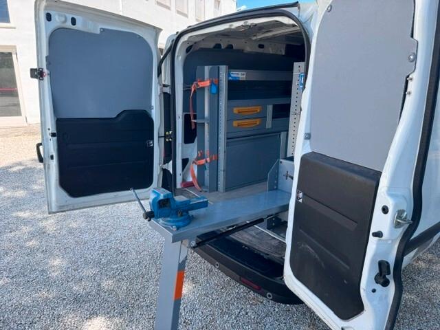 Fiat DOBLO' CARGO 1.4 T-JET - METANO - PORTATA 935kg EURO6