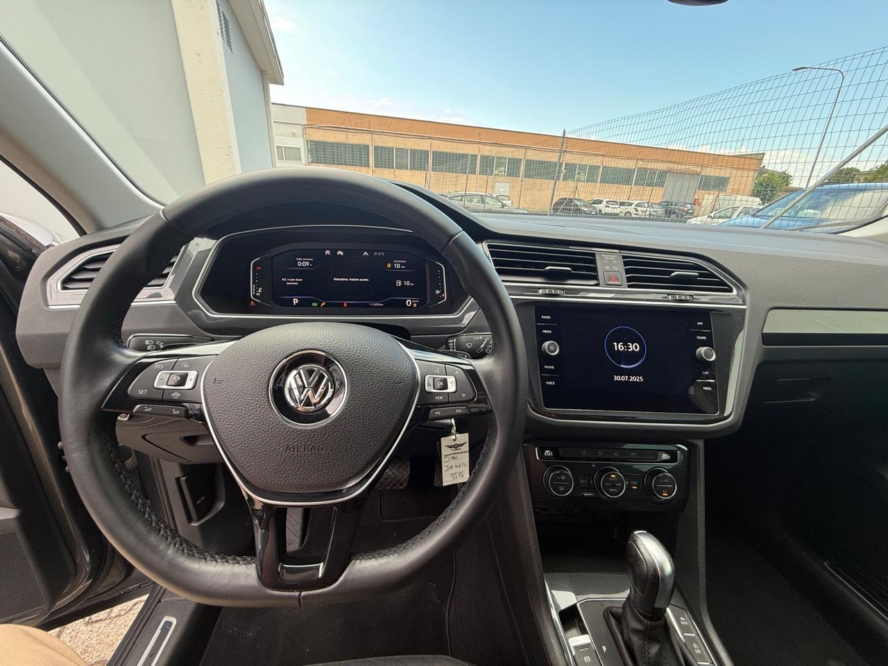 Volkswagen Tiguan 2.0 TDI 150 CV SCR DSG R-Line