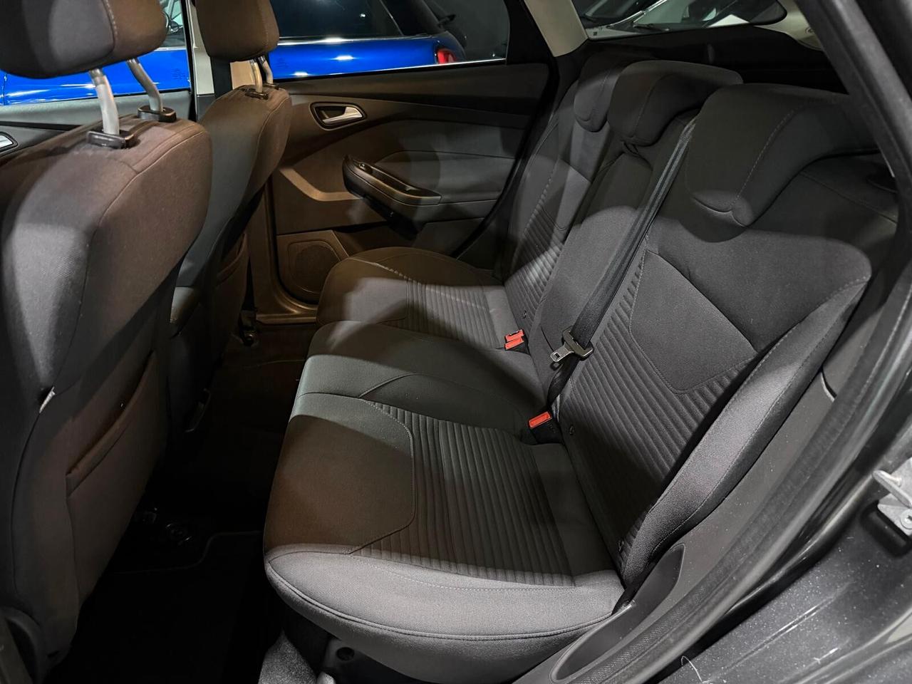 Ford Focus IVA ESPOSTA Titanium Diesel Euro6 Neopatentati