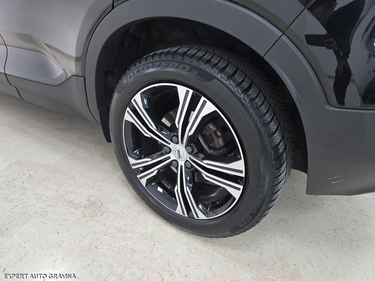 VOLVO XC40 INSCRIPTION PLUG-IN