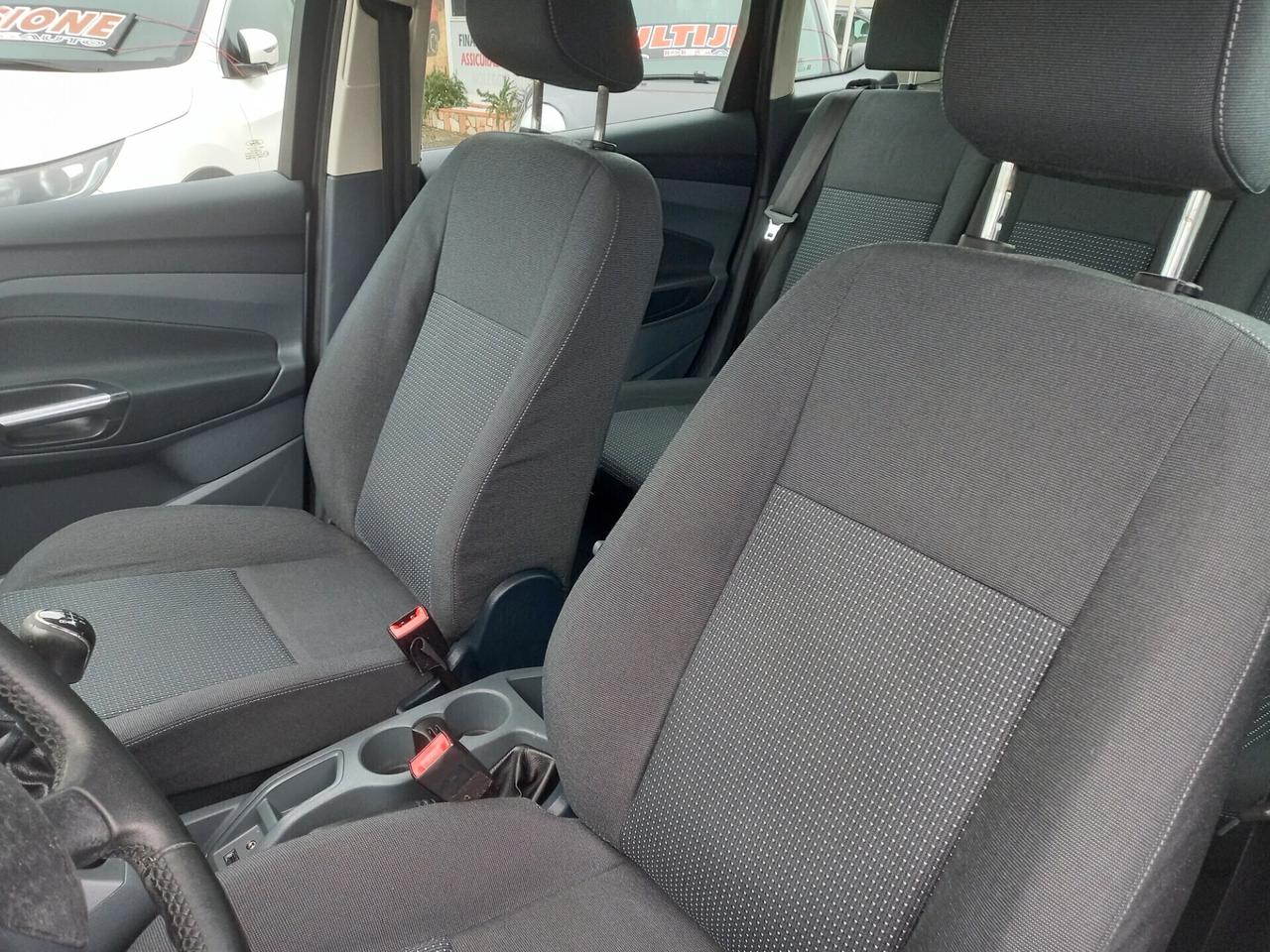 Ford C-Max 1.6 TDCi 95CV Titanium