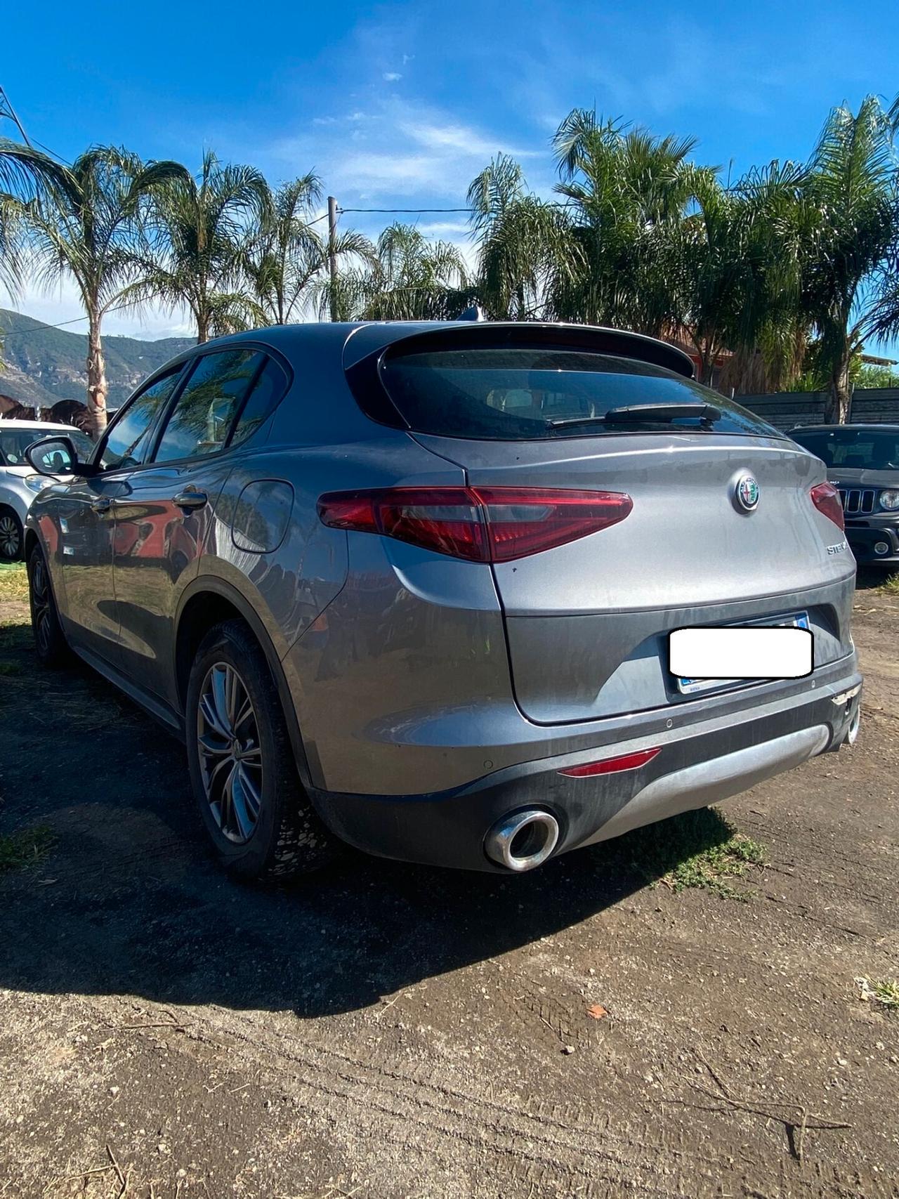 Alfa Romeo Stelvio 2.2 160 CV MOTORE ROTTO ?
