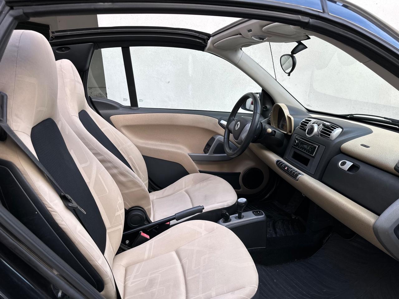 Smart ForTwo 1000 52 kW MHD cabrio pure