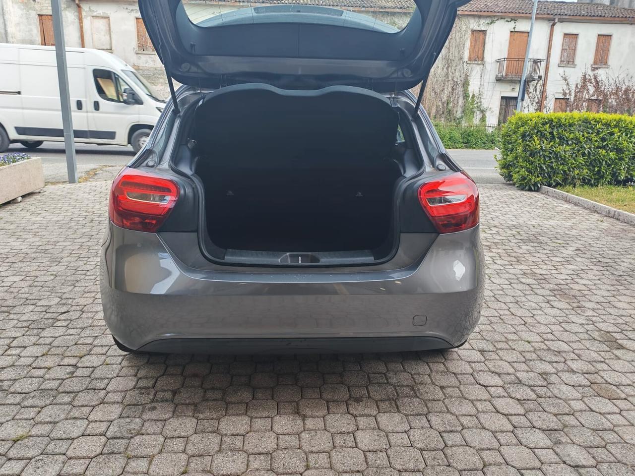 Mercedes-benz A 180 d Automatic Executive