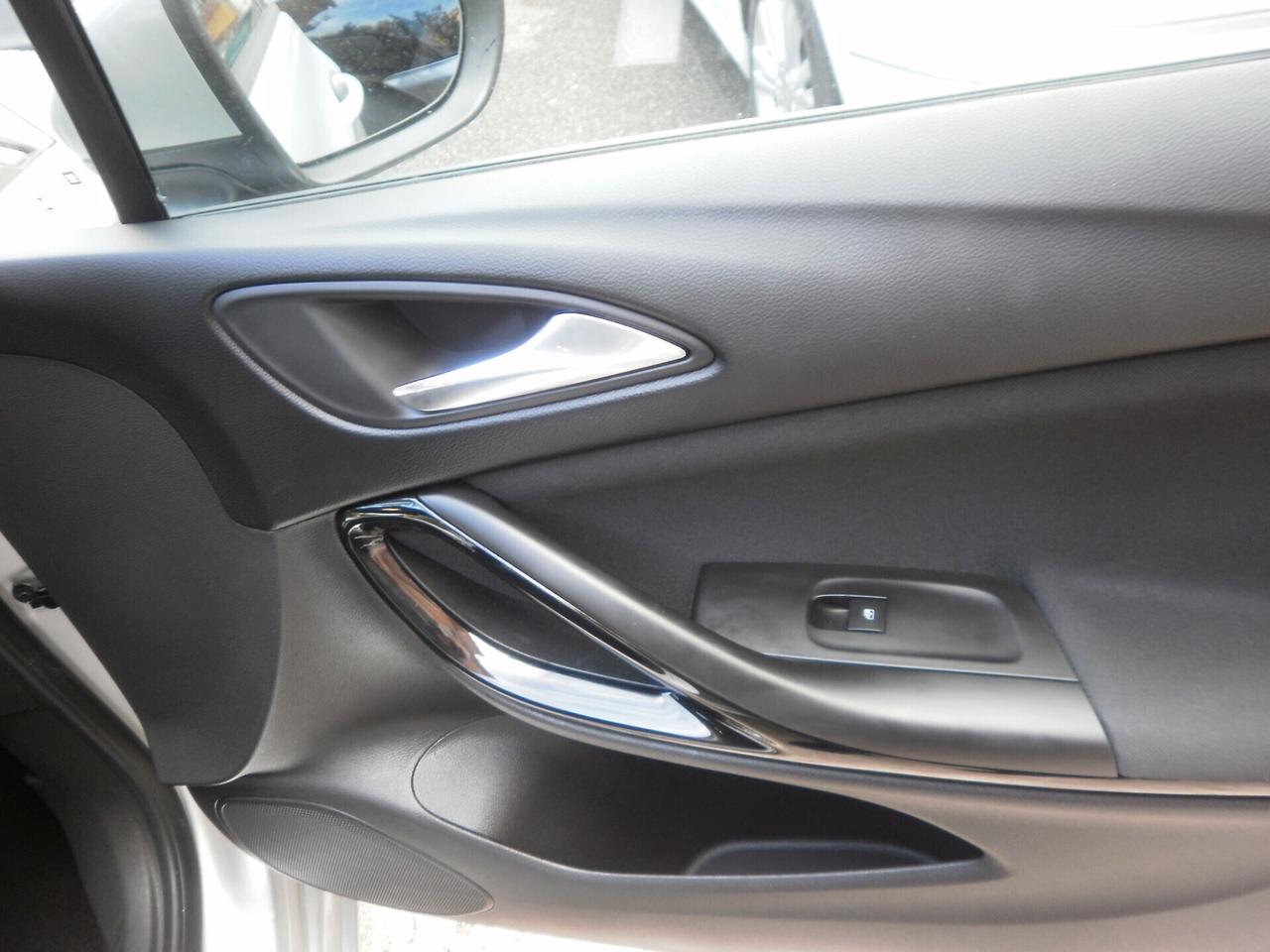 OPEL ASTRA 1.6 CDTI 110 CV SPORTS TOURER BUSINESS NEOPATENTATI