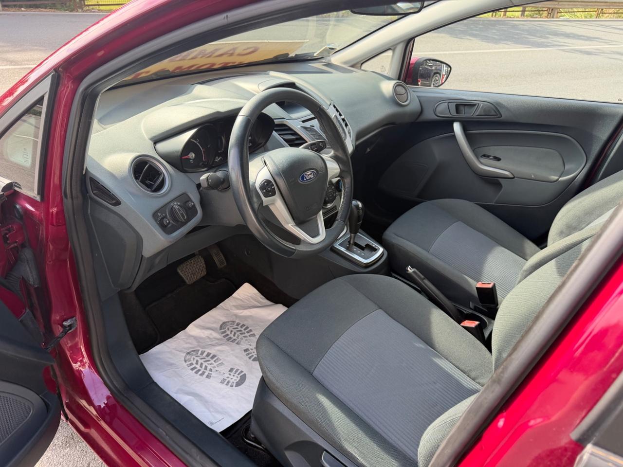 Ford Fiesta 1.4 96CV aut. 5 porte Titanium