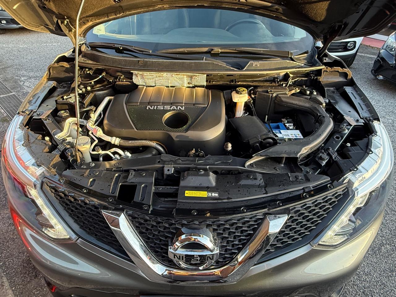 Qashqai 1.5 dCi Tekna-unipro( 58 mila km )-rate-garanzia