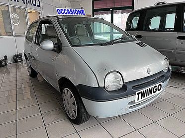 RENAULT Twingo 1.2i cat Privilège Automatica