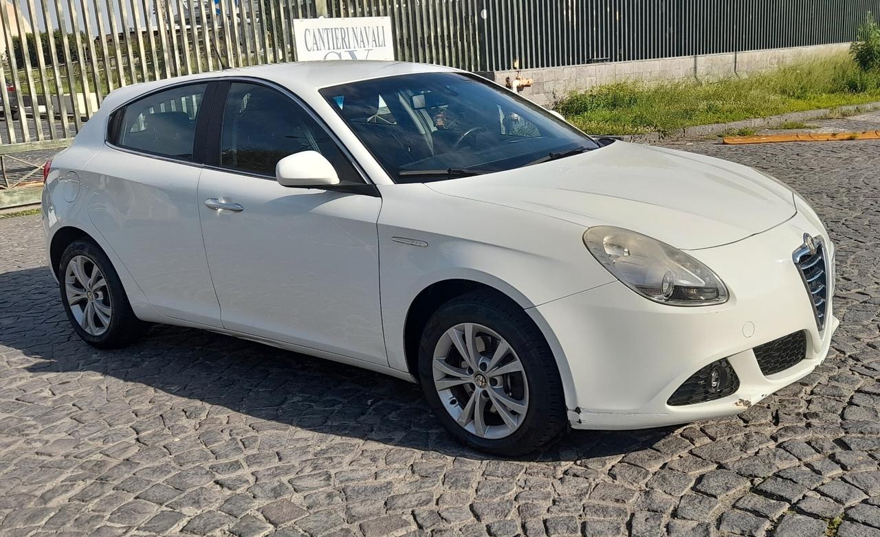 Alfa Romeo Giulietta 2.0 JTDm-2 140 CV Distinctive