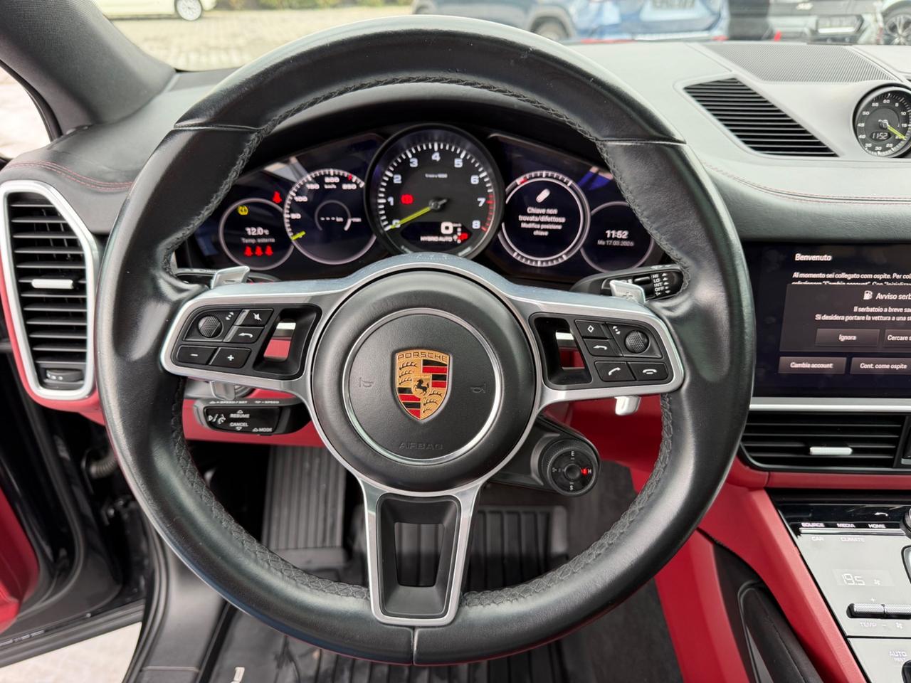 Porsche Cayenne Coupé 3.0 V6 E-Hybrid Platinum Edition