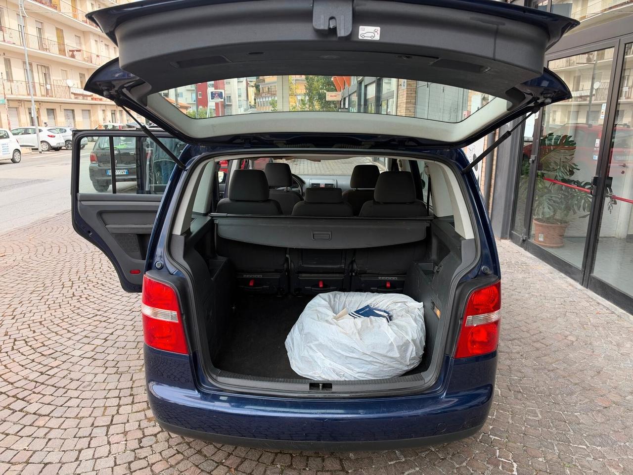Volkswagen Touran 1.9 TDI 105CV DSG Trendline