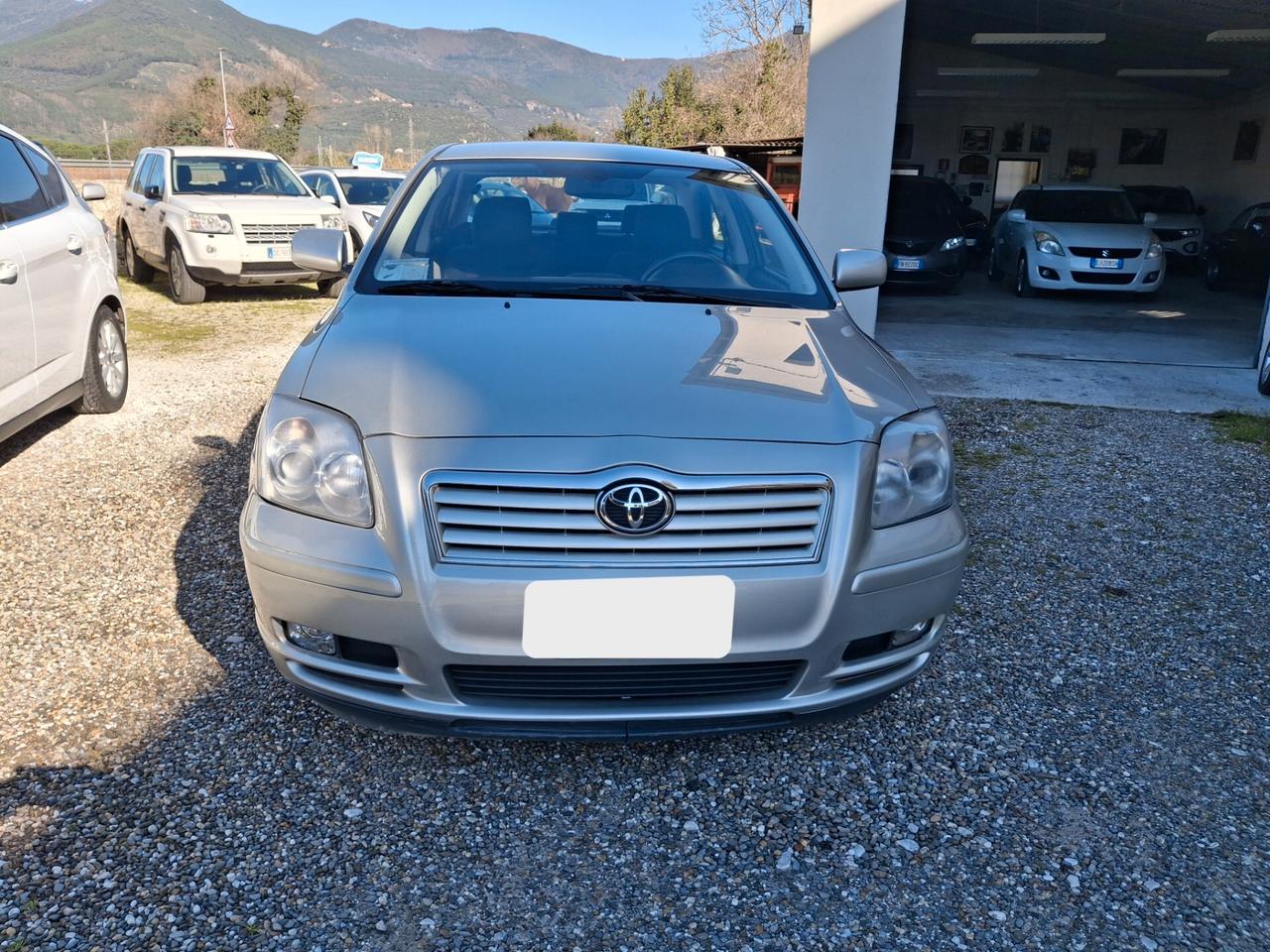 Toyota Avensis 1.6 16V