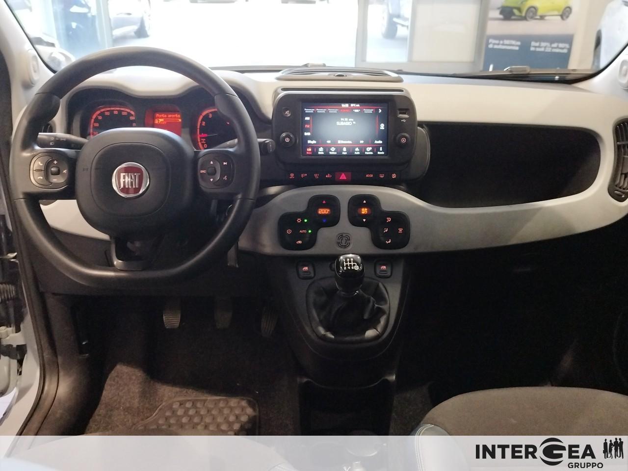 FIAT Panda 1.0 firefly hybrid City Cross