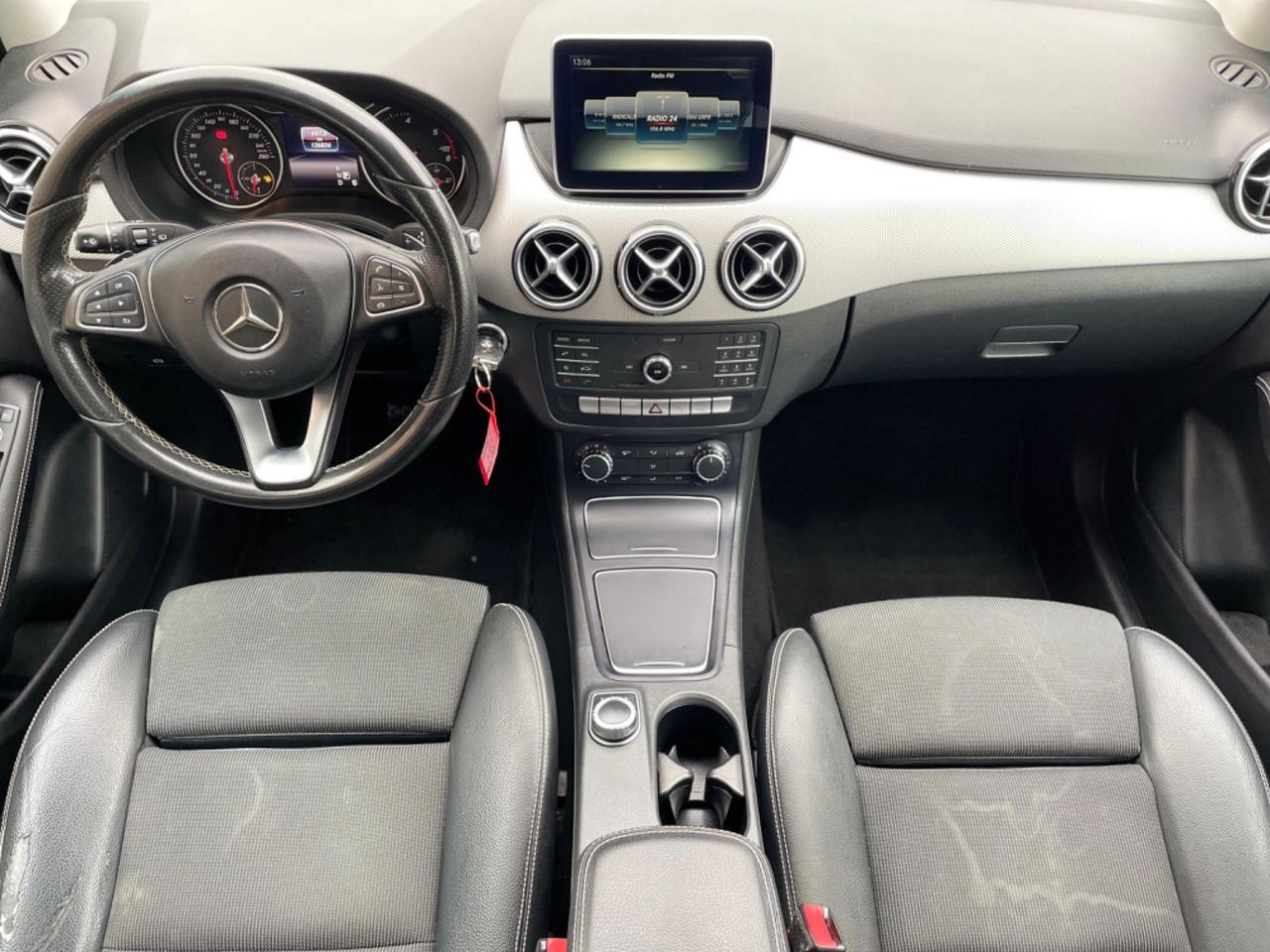 Mercedes-benz B 200 d Business