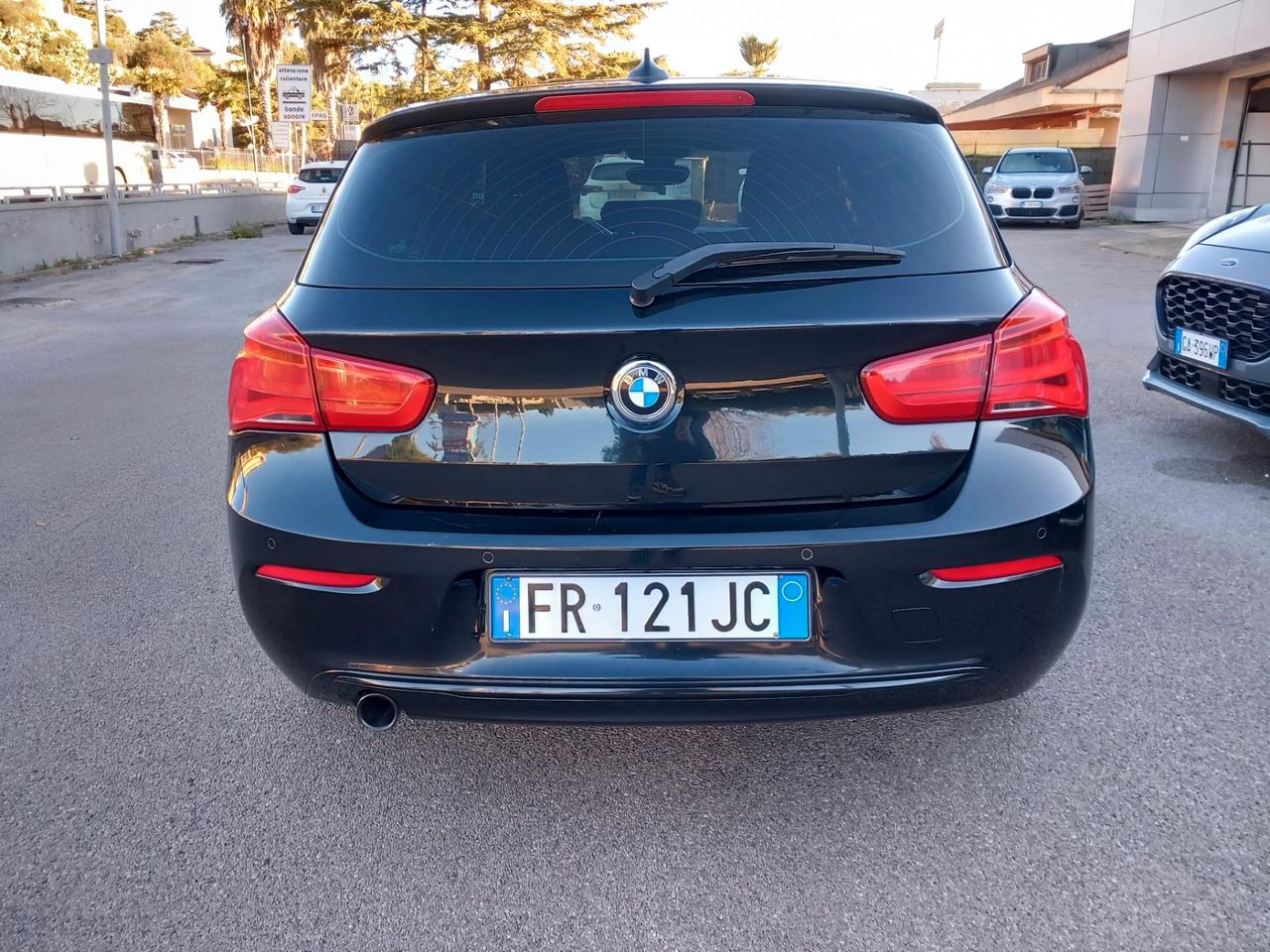 Bmw 118d 5p. Sport full led-navi-150cv manuale