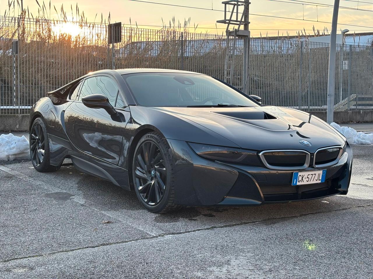 Bmw i8