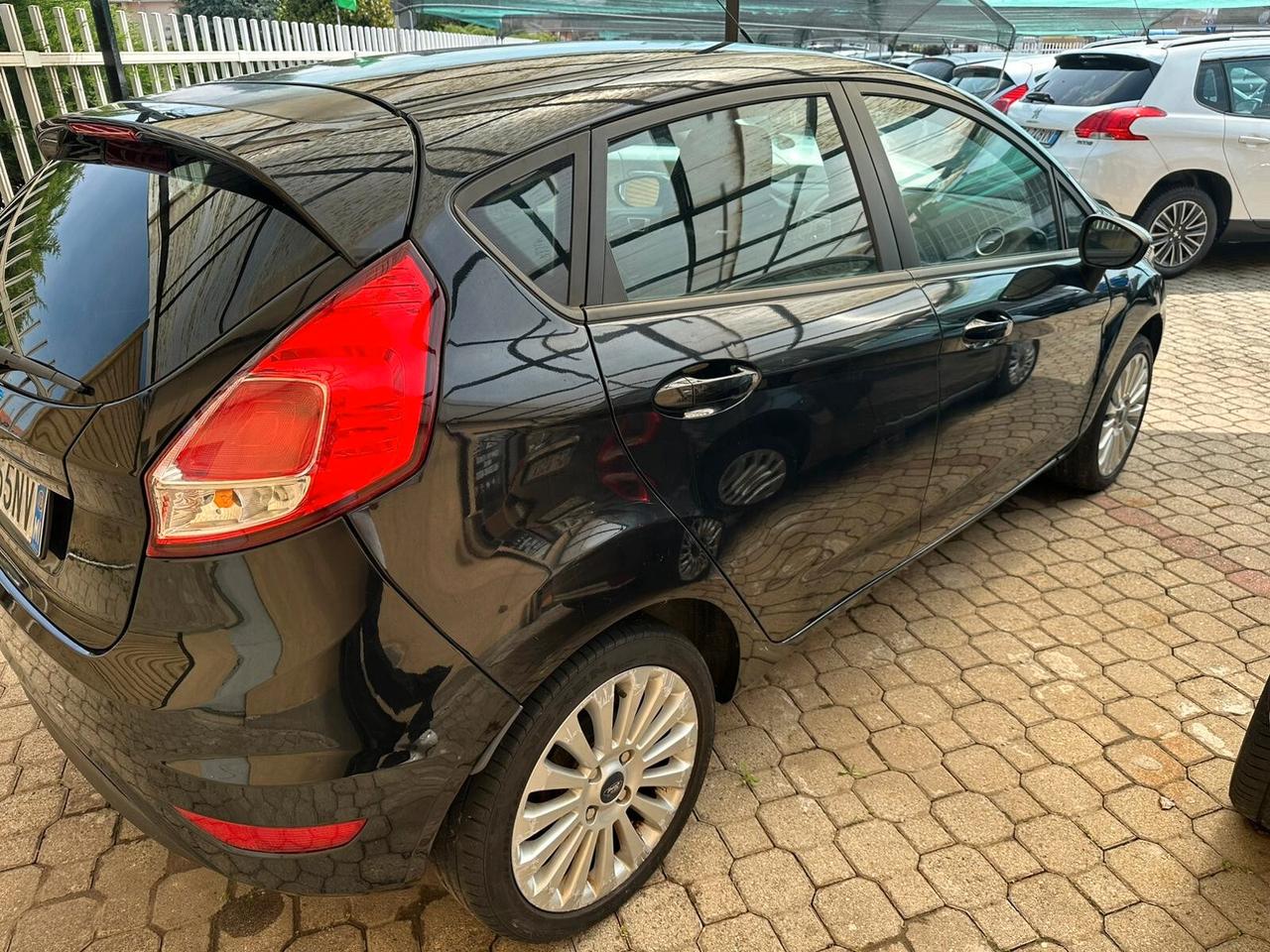 Ford Fiesta 1.0 80CV 5 porte Titanium