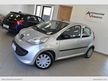 PEUGEOT 107 1.0 68 CV 5p. Plaisir