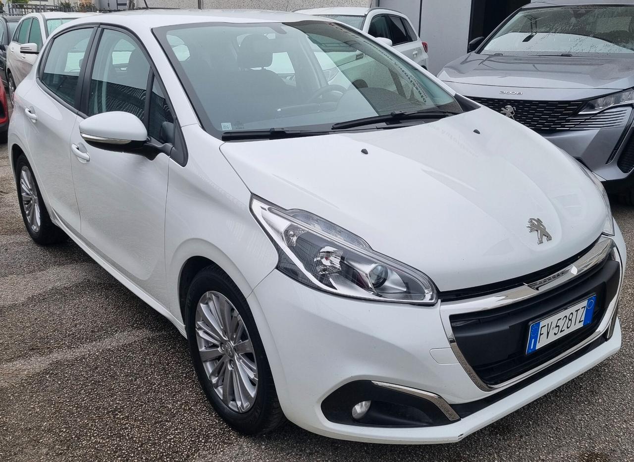 Peugeot 208 BlueHDi 100 S&S 5 porte Allure