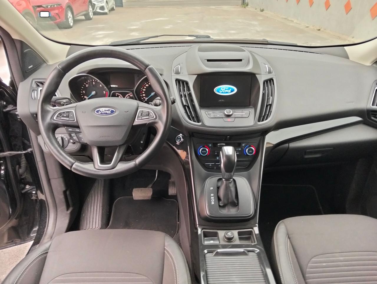 Ford Kuga 1.5 TDCI 120cv Automatico 2018