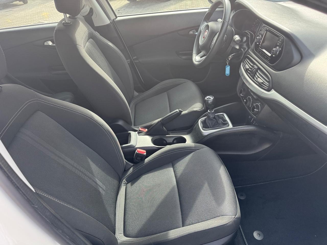 Fiat Tipo 1.4 5 porte Easy Euro 6b