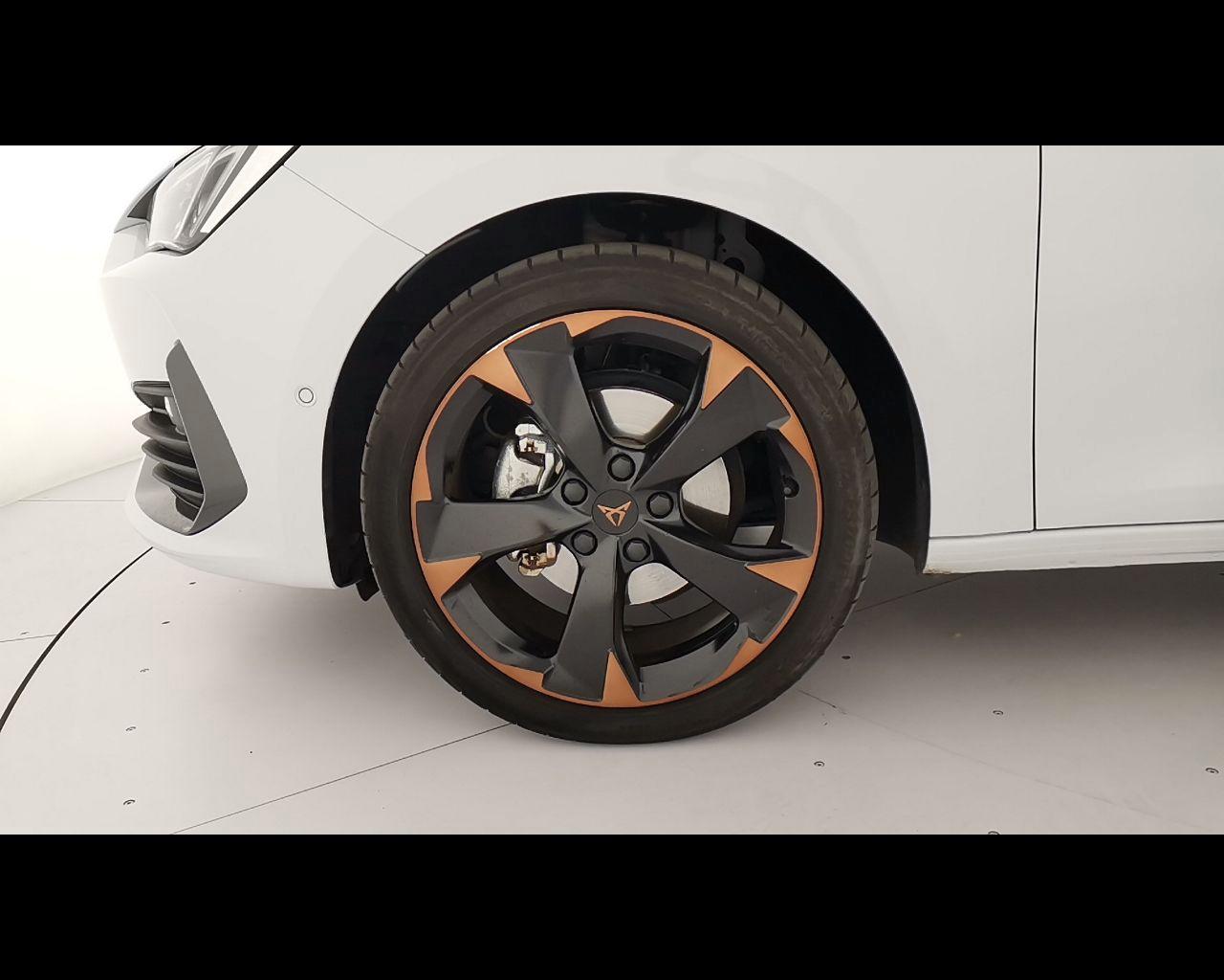 CUPRA Leon 2020 - Leon 1.5 hybrid 150cv dsg