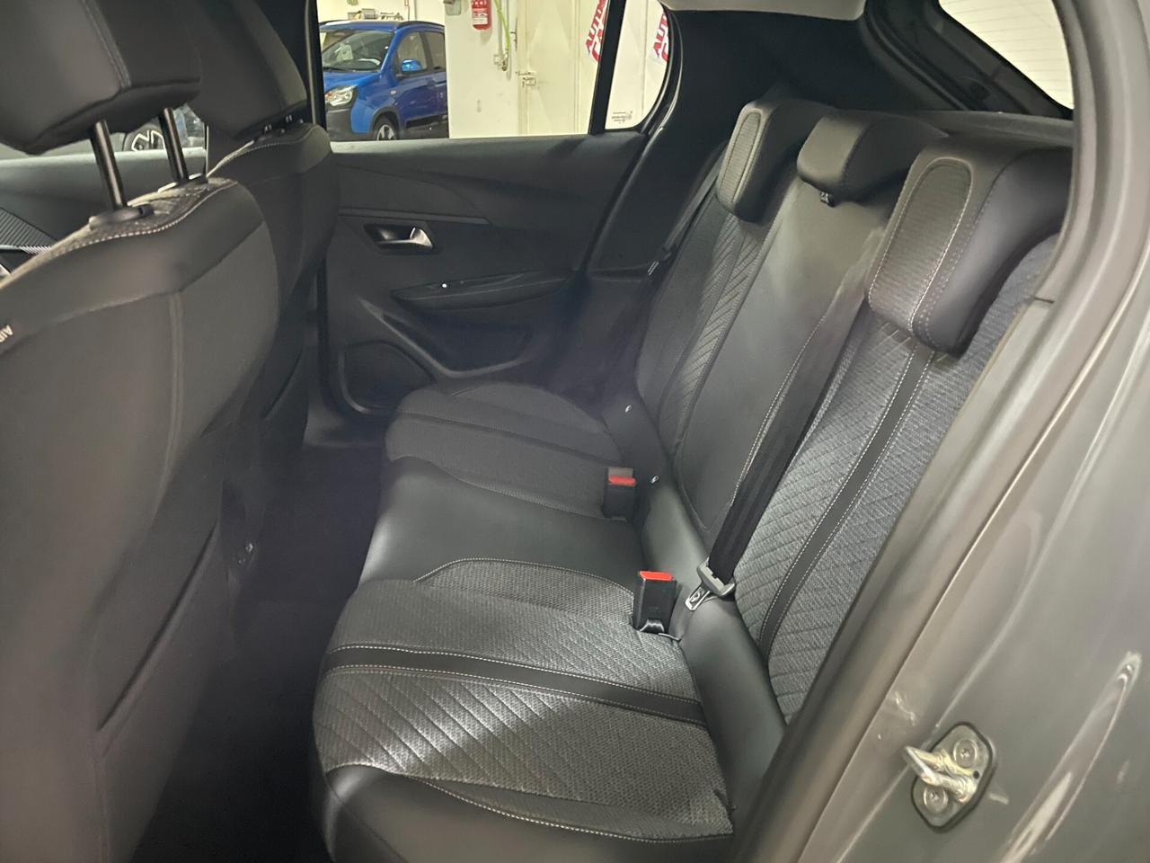 Peugeot 208 Hybrid 110 e-DCS6 Allure Km0 Neopatentati