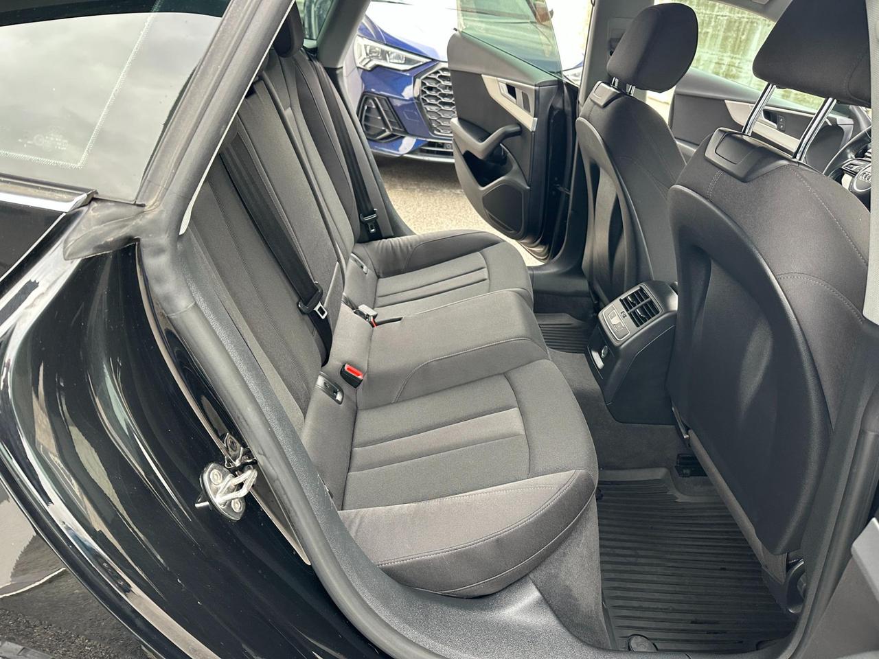 Audi A5 Sportback 40 2.0 tdi Business Sport 190cv s-tronic