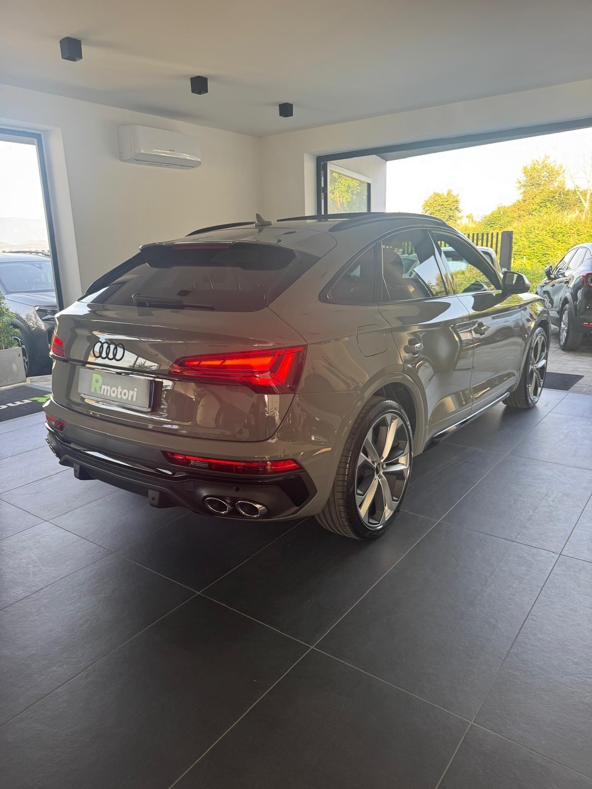 Audi SQ5 S-line