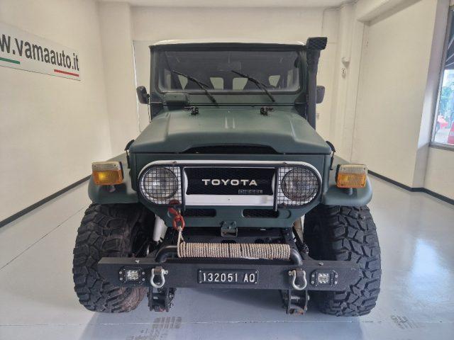 TOYOTA Land Cruiser BJ 40 BELLISSIMA