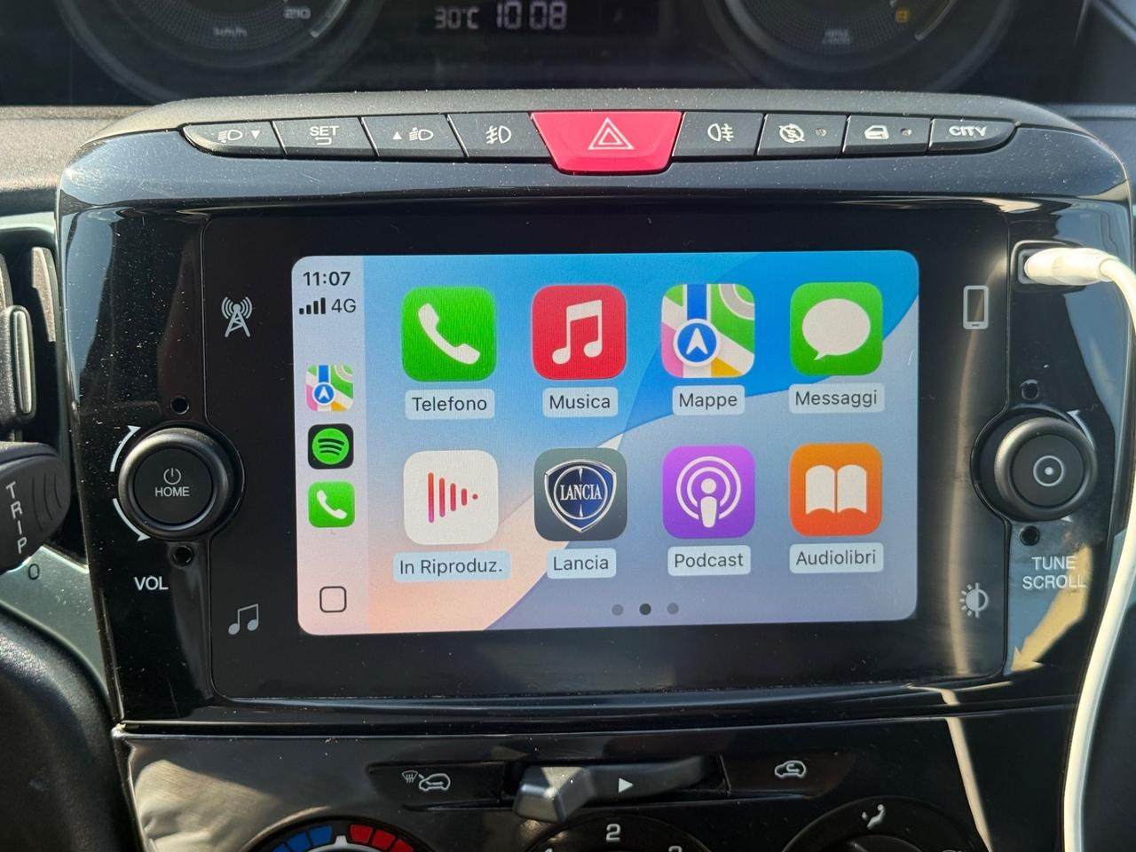 Lancia Ypsilon 1.0 FireFly Hybrid Gold Plus Bianca