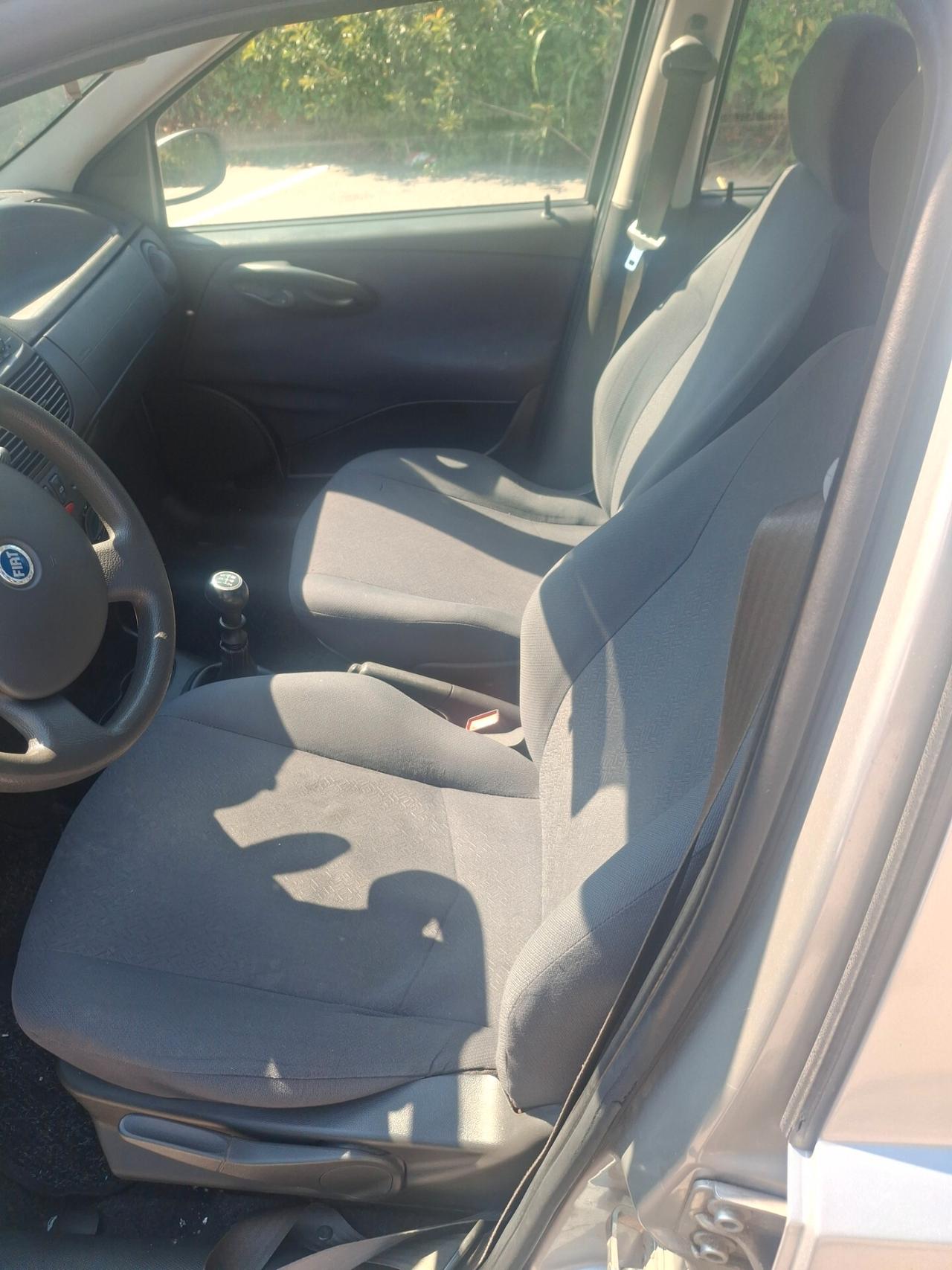 Fiat Punto 1.2 benzina per neopatentati solo 102 mila km
