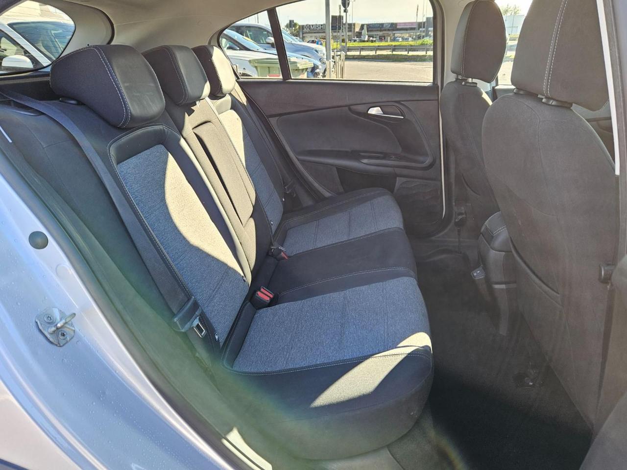 Fiat Tipo 1.0 5 porte Cross/ FULL OPTIONAL!