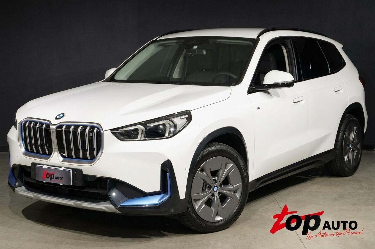 iX1 30 xDrive 313 CV - Camera - Navi - Pompa di calore