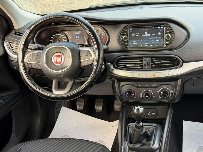 FIAT Tipo Tipo 5p 1.4 tjt Gpl 120cv con CARPLAY