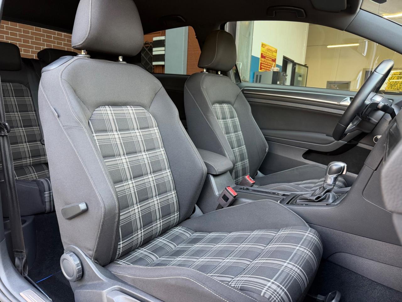 Volkswagen Golf GTD 2.0 TDI DSG 3p.