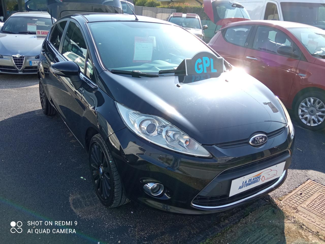 Ford Fiesta 1.4 5 porte Bz.- GPL Titanium CV 96