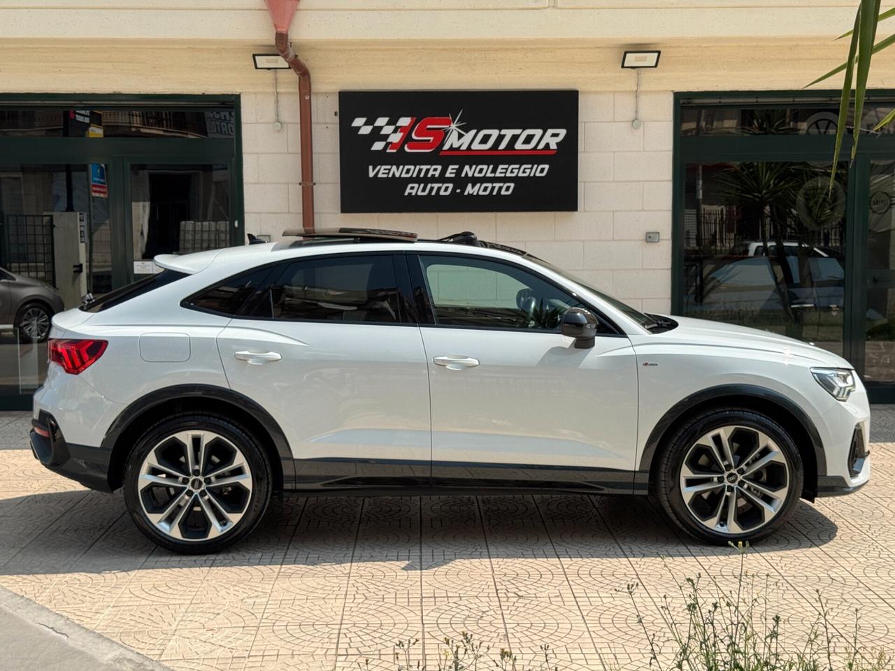 AUDI Q3 SPORTBACK 40 TDI S LINE QUATTRO 190 CV S-TRONIC