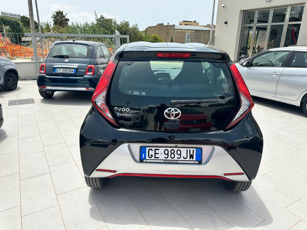 Toyota Aygo Connect 1.0 VVT-i 72 CV 5 porte x-fun MMT