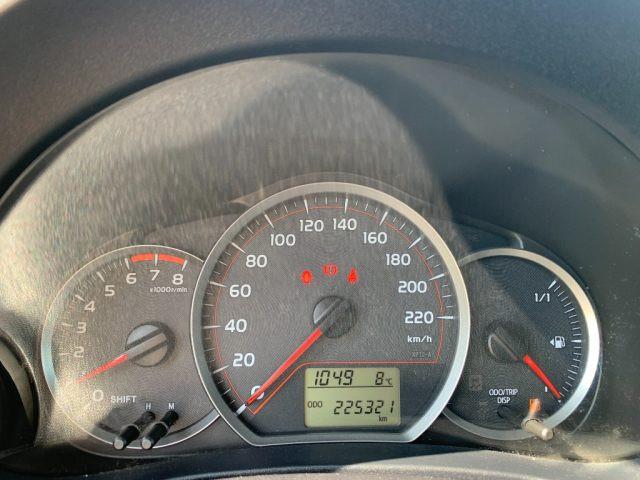 TOYOTA Yaris 1.0 5 porte Lounge