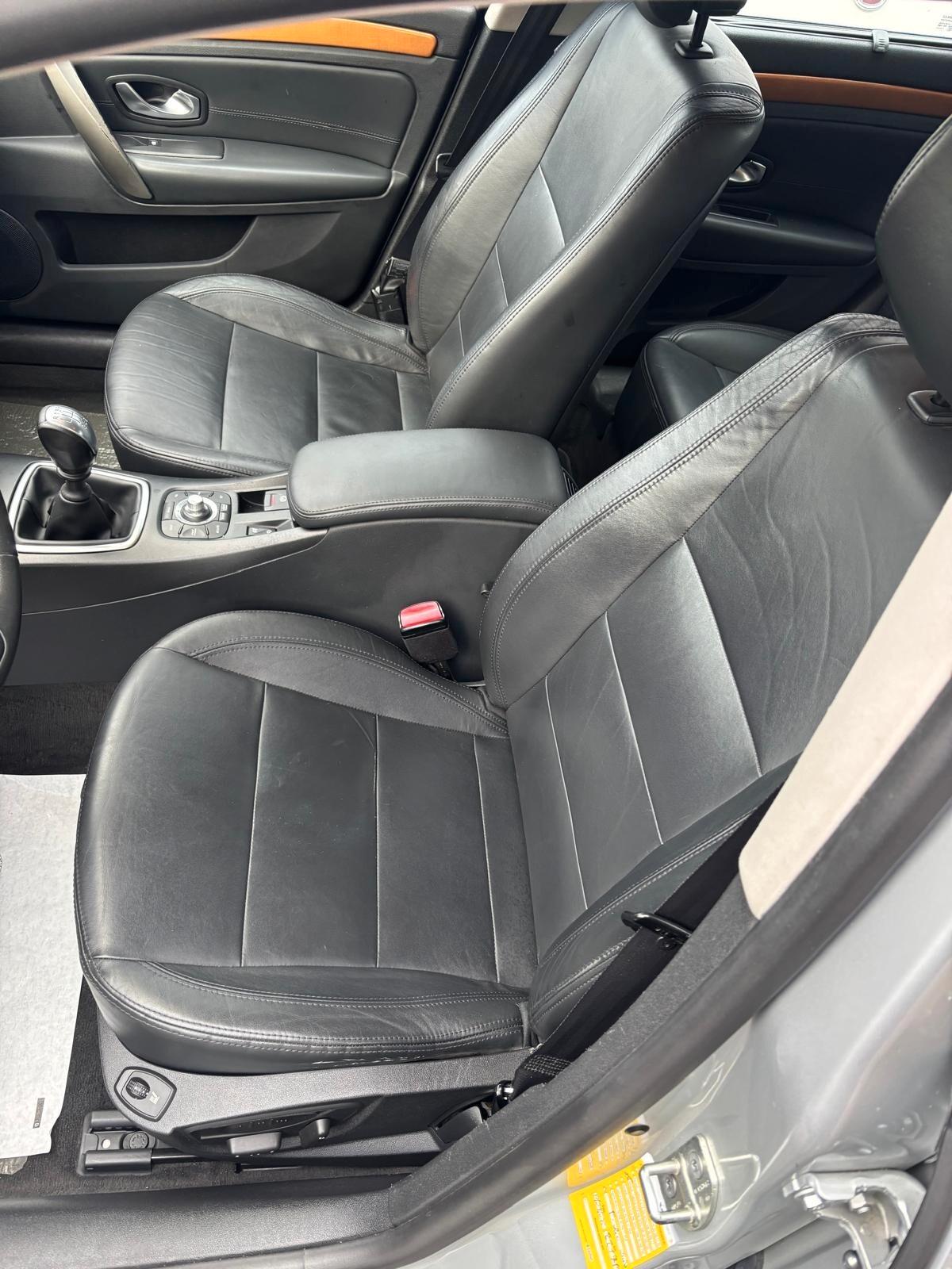 Renault Laguna 2.0 dCi 150CV Initiale