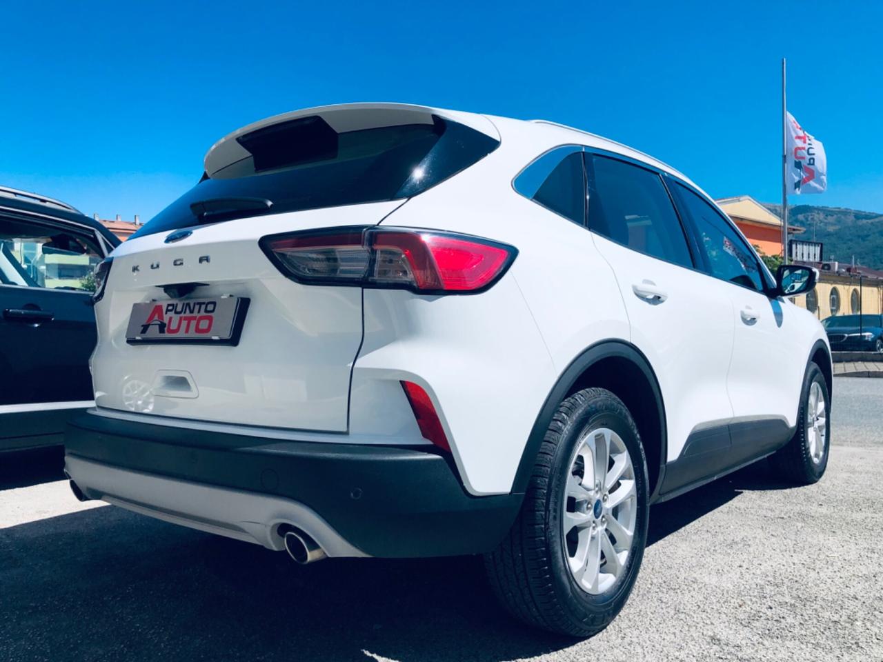 Ford Kuga 1.5 120CV AUTOM- NAVI-TELECAM-TITANIUM