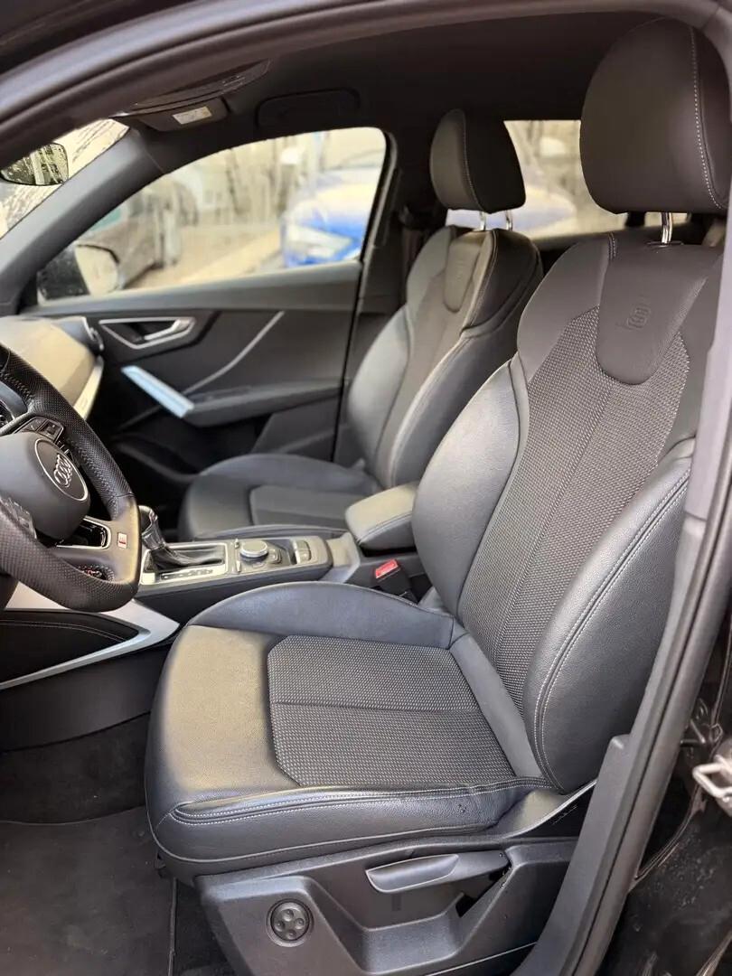 Audi Q2 SQ2 TFSI quattro S tronic