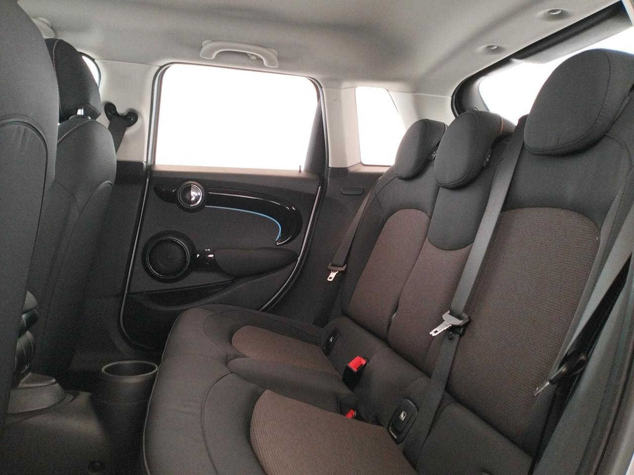 MINI Cooper 5p 1.5 Business auto - IVA ESPOSTA