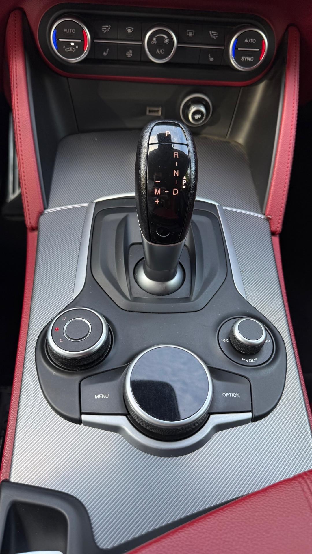 Alfa Romeo Stelvio 2.2 Turbodiesel 190 CV B-Tech